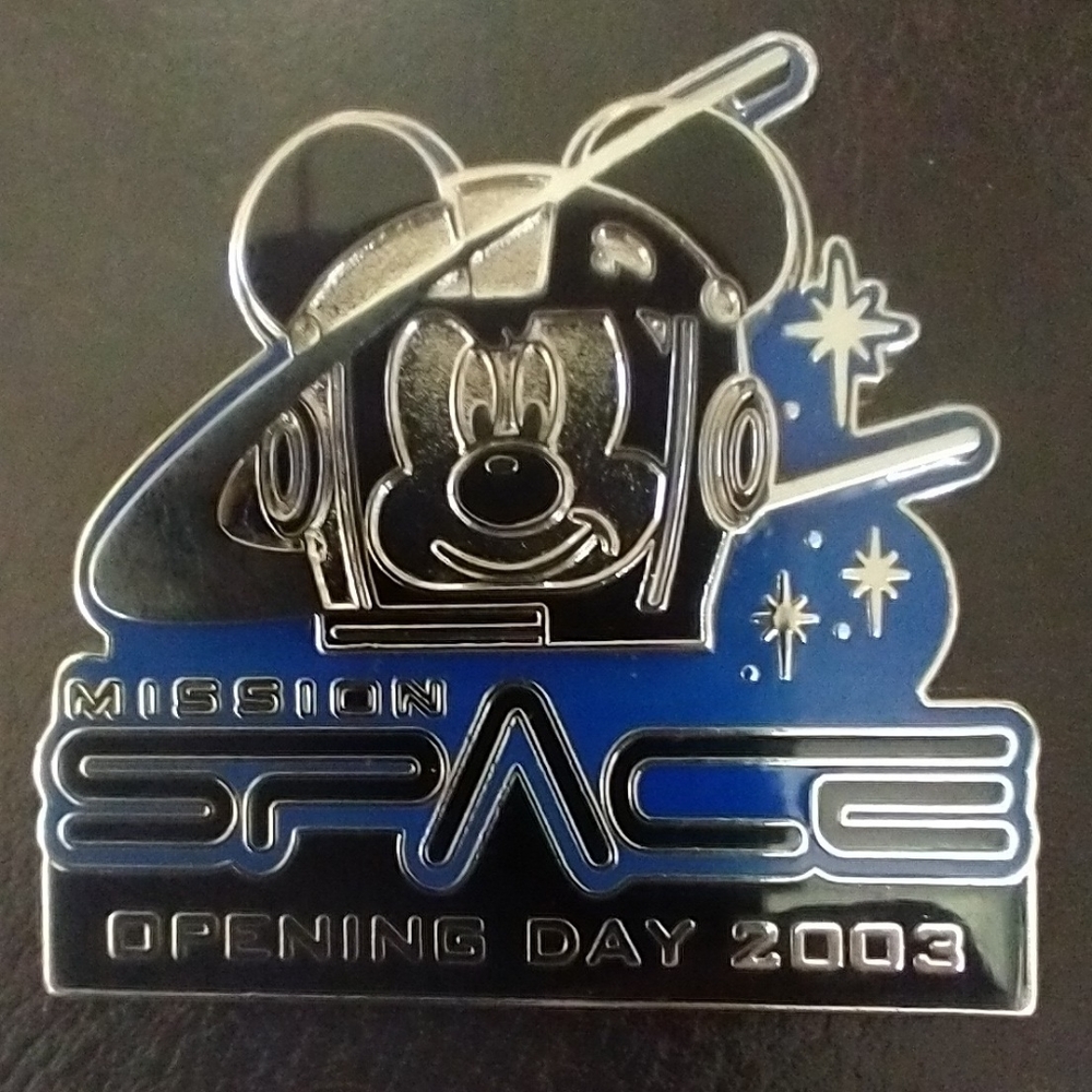 Disney plus Cast Exclusive Limited Exclusion of 5,000